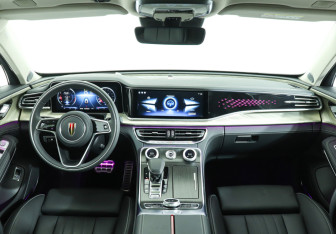 Подержанный автомобиль Hongqi H9 2023 года (12 фото)