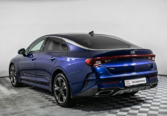 Подержанный автомобиль Kia K5 2020 года (7 фото)