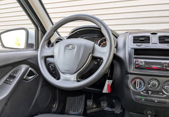 Подержанный автомобиль LADA (ВАЗ) Granta Sedan 2023 года (24 фото)