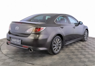 Подержанный автомобиль Mazda 6 Sedan 2012 года (5 фото)