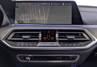 Подержанный автомобиль BMW X5 2019 года (17 фото)