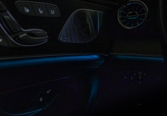 Подержанный автомобиль Mercedes-Benz AMG GT Liftback 2021 года (15 фото)