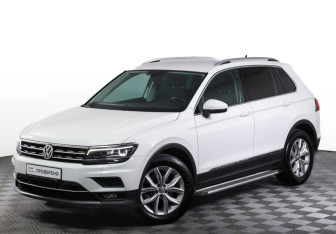 Подержанный автомобиль Volkswagen Tiguan 2018 года (23 фото)