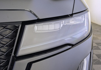 Подержанный автомобиль Cadillac Escalade Suv 2022 года (11 фото)