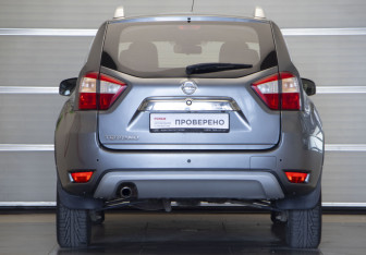 Подержанный автомобиль Nissan Terrano 2019 года (5 фото)