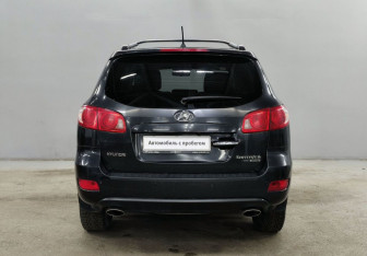 Подержанный автомобиль Hyundai Santa Fe 2006 года (6 фото)