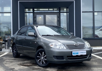 Подержанный автомобиль Toyota Corolla Sedan 2006 года (3 фото)