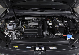 Подержанный автомобиль Volkswagen Tiguan 2021 года (7 фото)