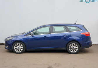 Подержанный автомобиль Ford Focus Wagon 2017 года (8 фото)