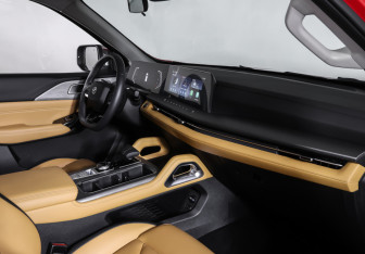 Подержанный автомобиль Changan Hunter Plus 2023 года (10 фото)