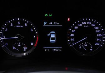 Подержанный автомобиль Hyundai Sonata 2018 года (17 фото)