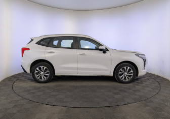 Подержанный автомобиль Haval Jolion 2023 года (4 фото)