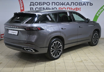 Подержанный автомобиль Jaecoo J8 2024 года (4 фото)