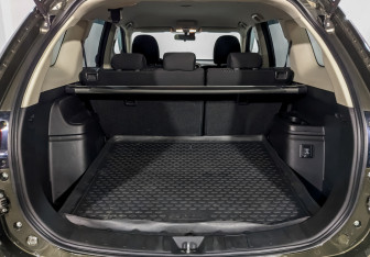 Подержанный автомобиль Mitsubishi Outlander 2020 года (10 фото)