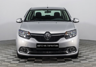 Подержанный автомобиль Renault Logan Sedan 2017 года (2 фото)