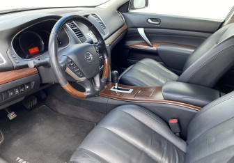 Подержанный автомобиль Nissan Teana 2008 года (9 фото)