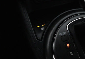 Подержанный автомобиль Kia Sportage 2011 года (17 фото)