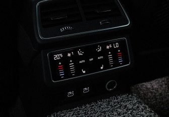 Подержанный автомобиль Audi A7 2020 года (14 фото)