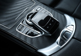 Подержанный автомобиль Mercedes-Benz GLC Coupe 2017 года (15 фото)