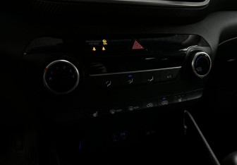 Подержанный автомобиль Hyundai Tucson 2019 года (14 фото)