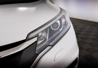 Подержанный автомобиль Honda CR-V 2015 года (17 фото)