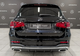 Подержанный автомобиль Mercedes-Benz GLC Coupe 2021 года (6 фото)