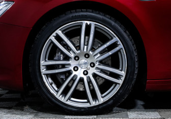 Подержанный автомобиль Maserati Ghibli Sedan 2014 года (15 фото)