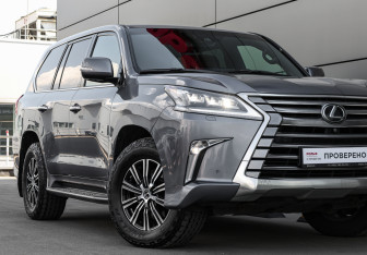 Подержанный автомобиль Lexus LX 2019 года (23 фото)