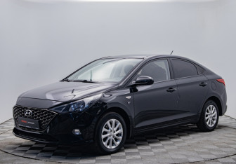 Подержанный автомобиль Hyundai Solaris Sedan 2021 года (1 фото)