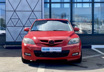 Подержанный автомобиль Mazda 3 Hatchback 2005 года (2 фото)