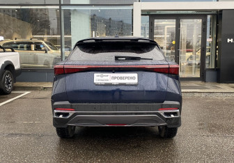 Подержанный автомобиль Omoda C5 2023 года (6 фото)