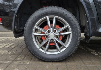 Подержанный автомобиль Nissan Terrano 2018 года (13 фото)