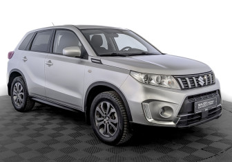 Подержанный автомобиль Suzuki Vitara 2021 года (3 фото)