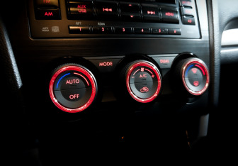 Подержанный автомобиль Subaru Forester Suv 2013 года (26 фото)