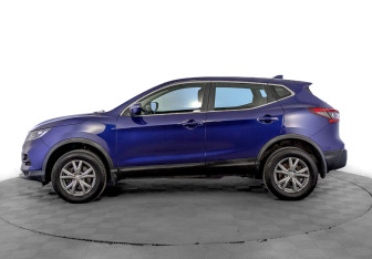 Подержанный автомобиль Nissan Qashqai 2019 года (8 фото)