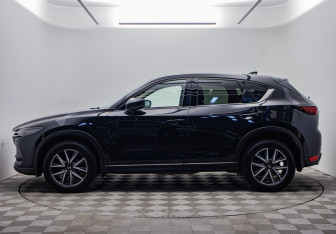 Подержанный автомобиль Mazda CX-5 2018 года (2 фото)