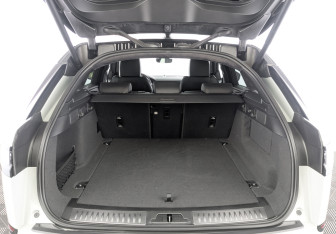 Новый Land Rover Range Rover Velar 2025 (8 фото)