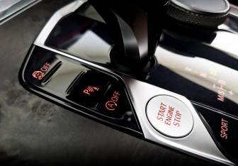 Подержанный автомобиль BMW X5 2019 года (29 фото)