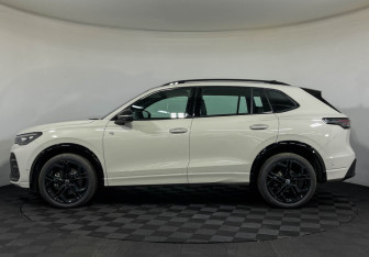 Новый Volkswagen Tiguan 2026 (9 фото)