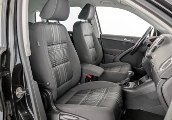 Подержанный автомобиль Volkswagen Tiguan 2016 года (22 фото)