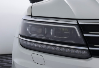 Подержанный автомобиль Volkswagen Tiguan 2017 года (21 фото)