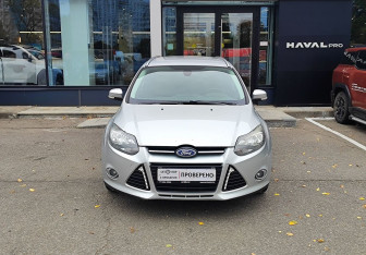 Подержанный автомобиль Ford Focus Wagon 2012 года (2 фото)