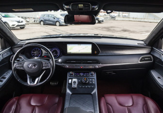 Подержанный автомобиль Hyundai Palisade 2019 года (17 фото)