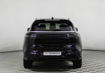 Подержанный автомобиль Voyah Free 2023 года (6 фото)