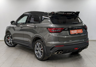 Подержанный автомобиль Geely Coolray 2023 года (7 фото)