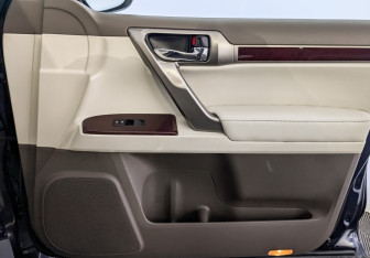 Подержанный автомобиль Lexus GX 2018 года (25 фото)