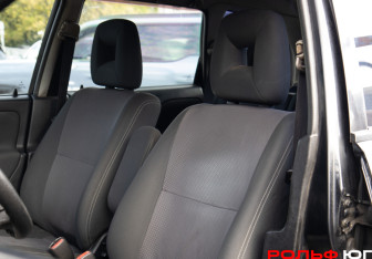 Подержанный автомобиль Mitsubishi Space Star Compactvan 2004 года (13 фото)