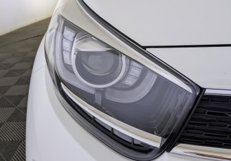 Подержанный автомобиль Kia Picanto 2022 года (11 фото)