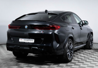 Подержанный автомобиль BMW X6 M 2020 года (5 фото)