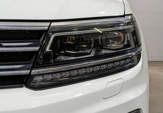 Подержанный автомобиль Volkswagen Tiguan 2019 года (11 фото)